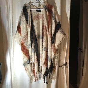 Long poncho
